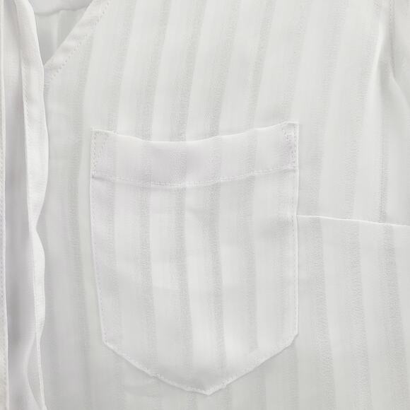 Torrid White Pleated Long-sleeve Button-down Blouse Tie-Neck Womens Torrid 0 (L) - Picture 3 of 8